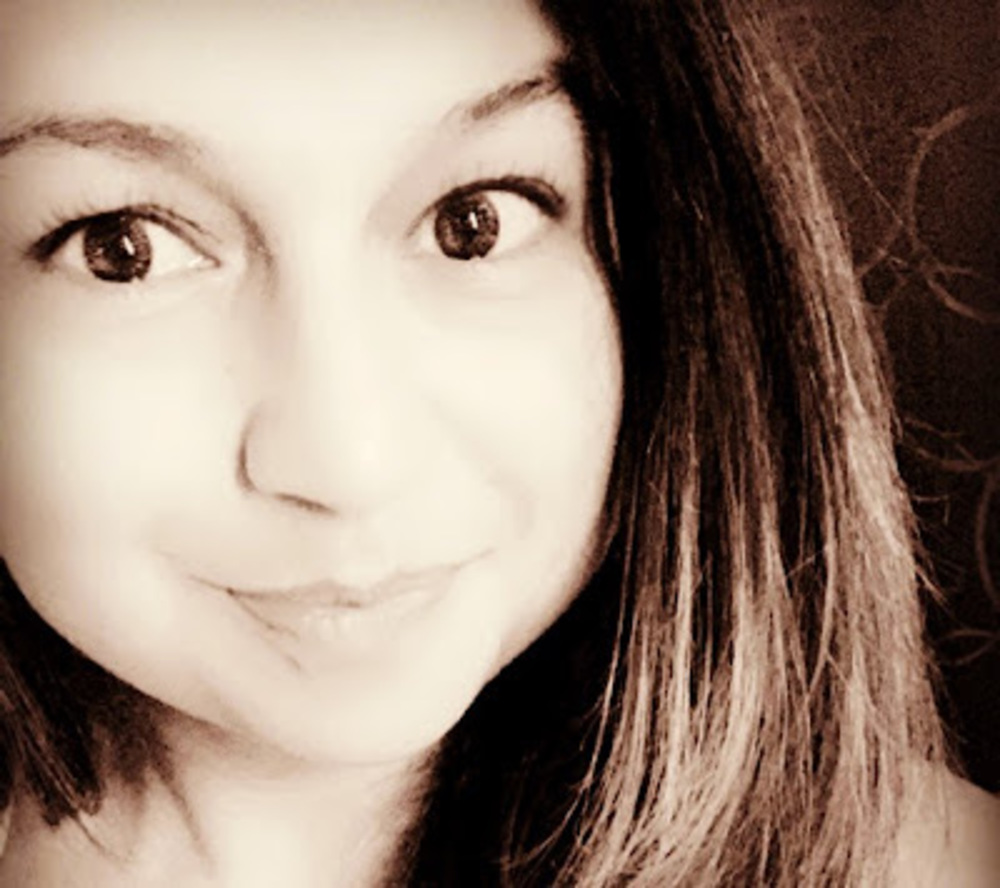 Meet your Posher, Vivian